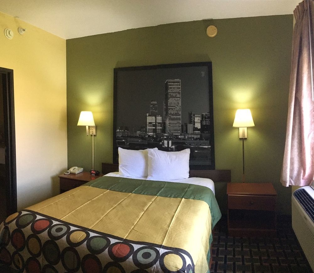 Surestay Plus Hotel By Best Western Tulsa East Номер фото