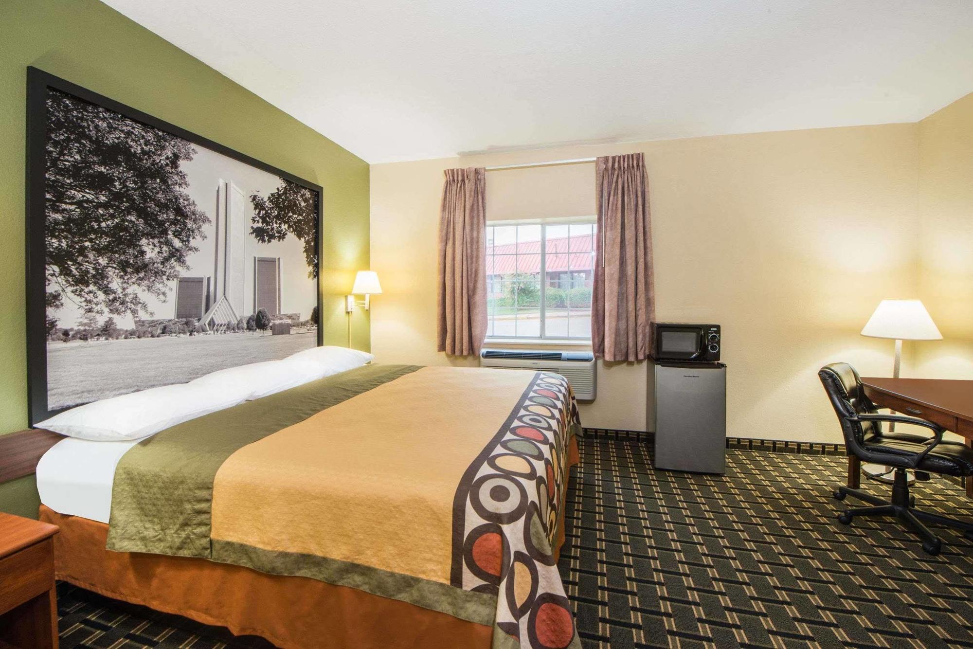 Surestay Plus Hotel By Best Western Tulsa East Экстерьер фото