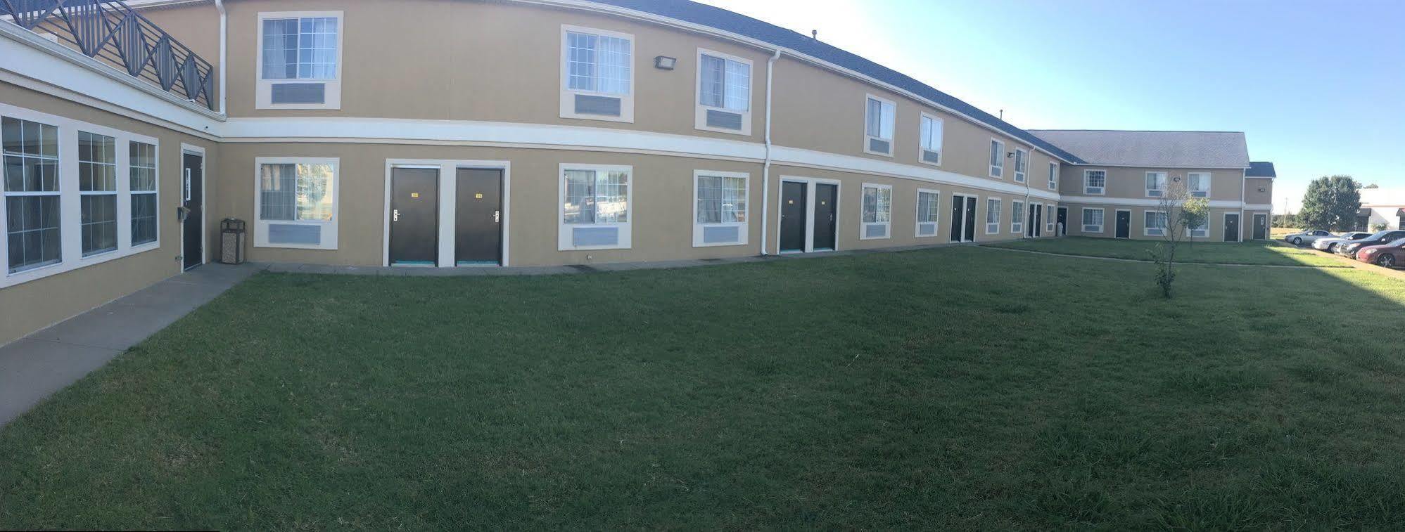 Surestay Plus Hotel By Best Western Tulsa East Экстерьер фото